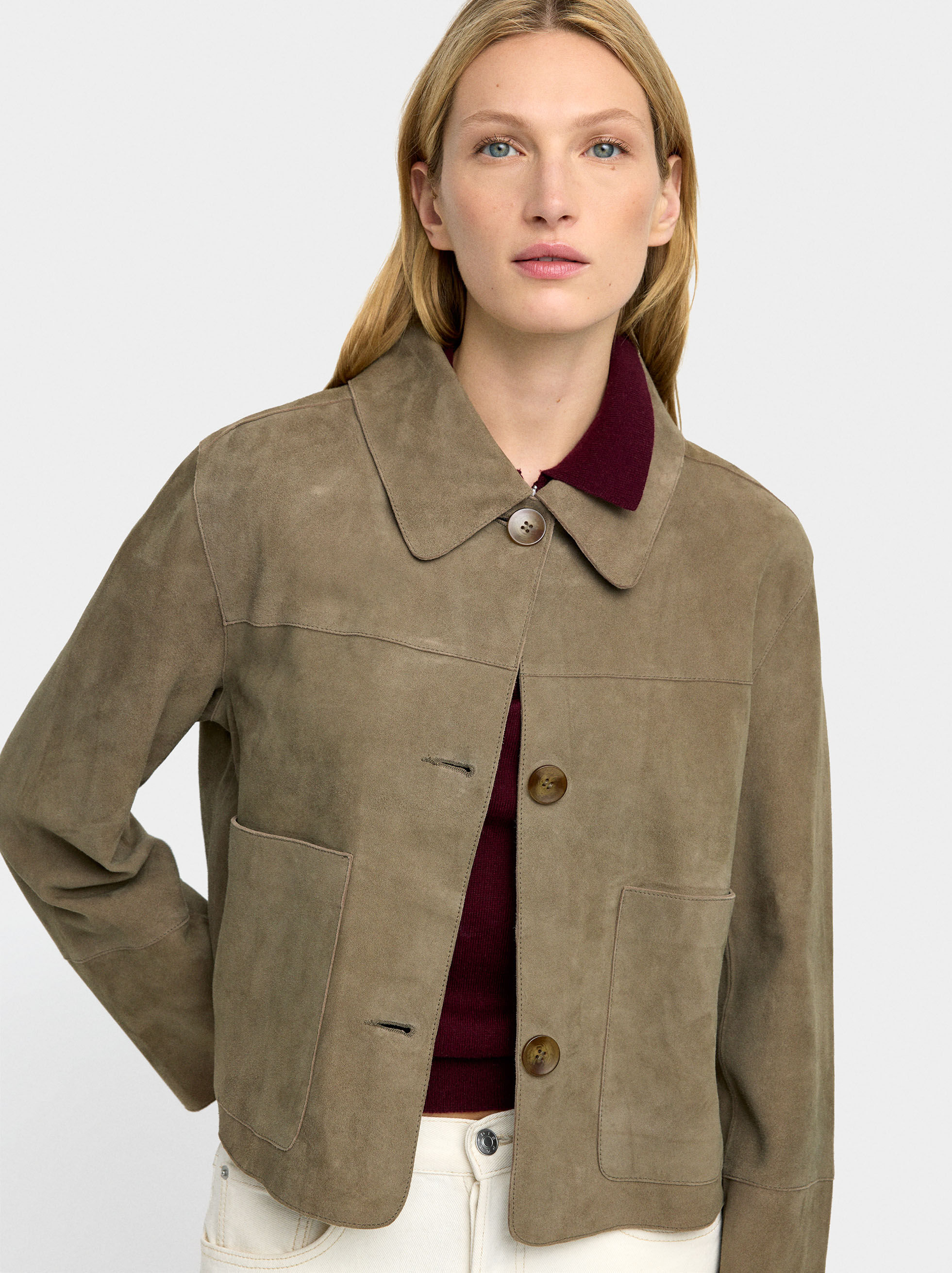Chaqueta de piel con botones