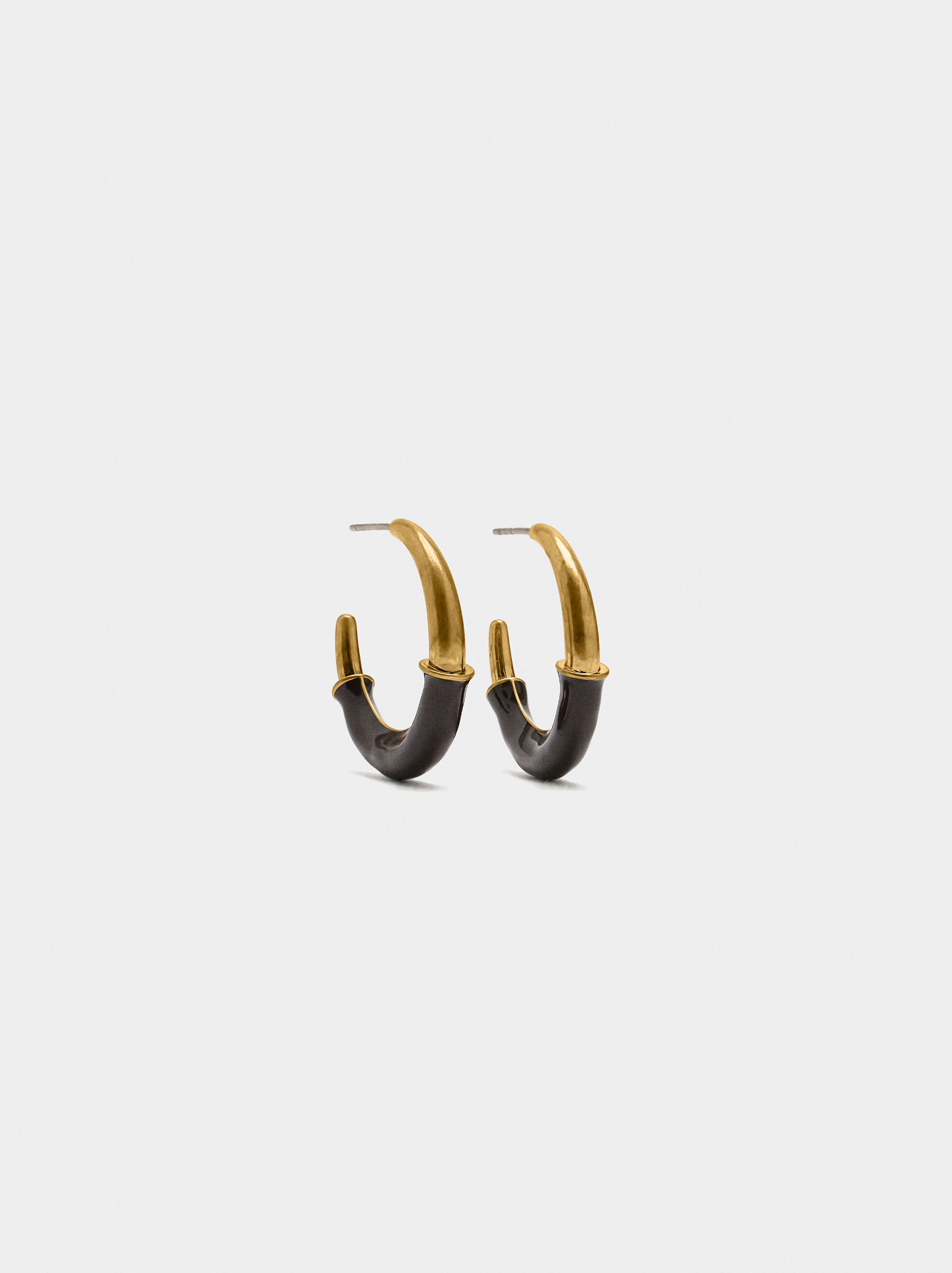 Aros abiertos con esmalte