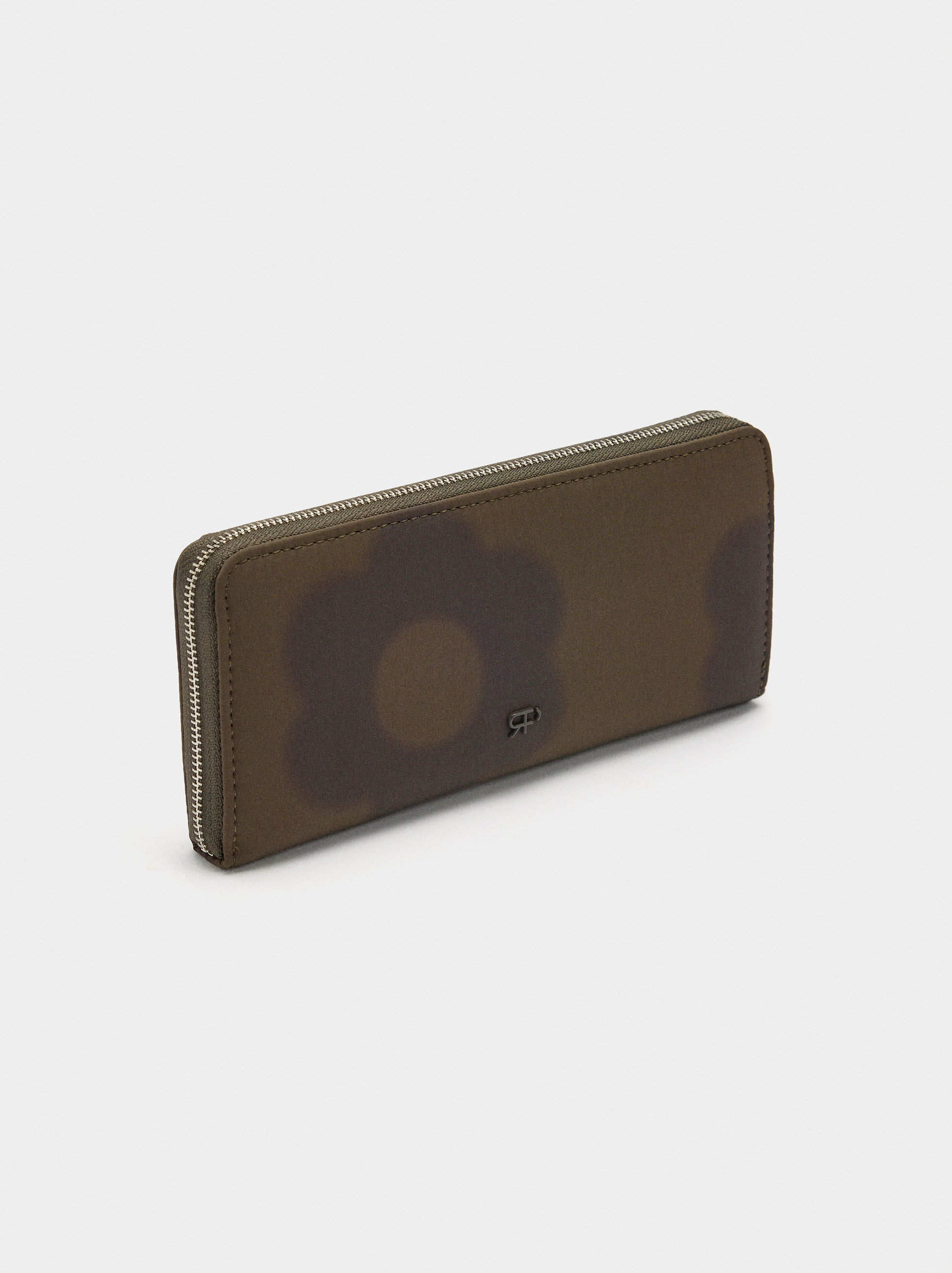 Cartera de nailon con cierre de correr