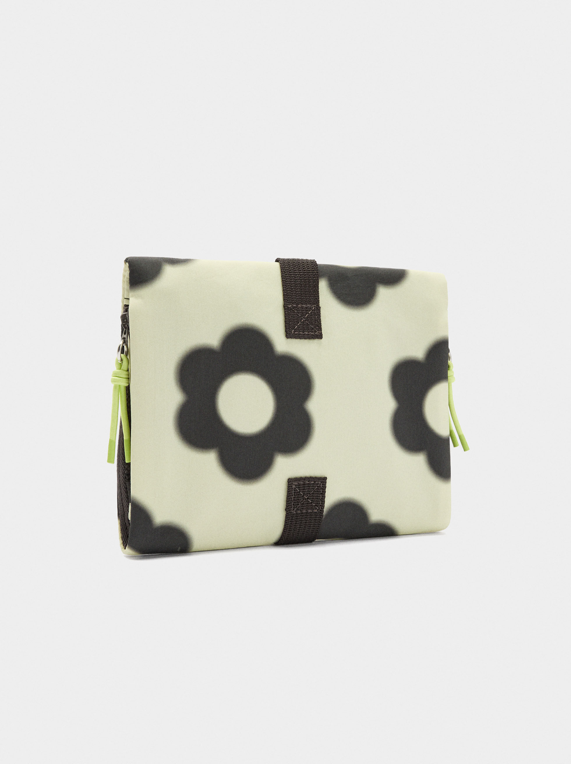 Bolsa multiusos de nylon estampado floral