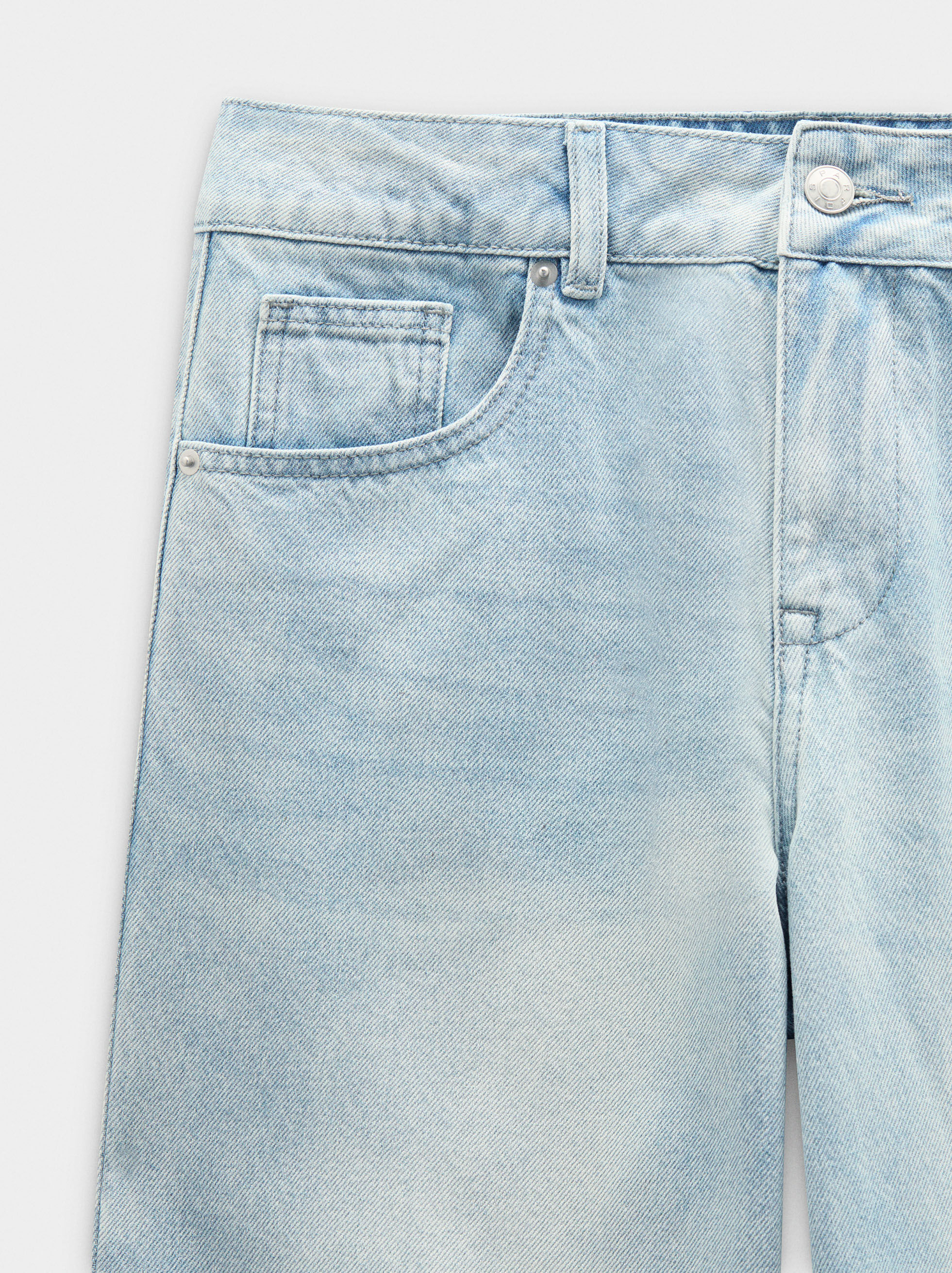 Pantalones de mezclilla efecto lavado