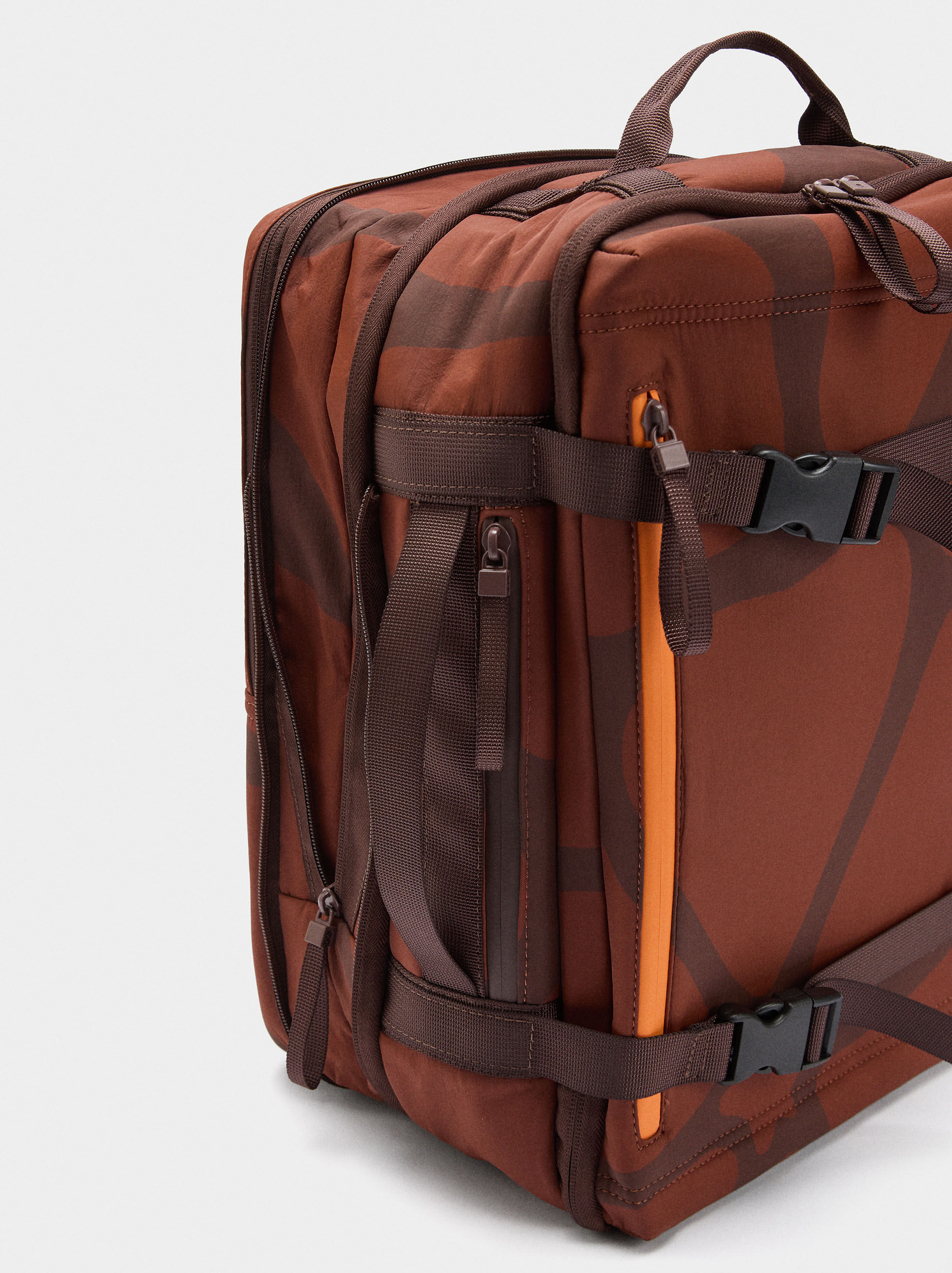 Mochila de cabina nylon extensível