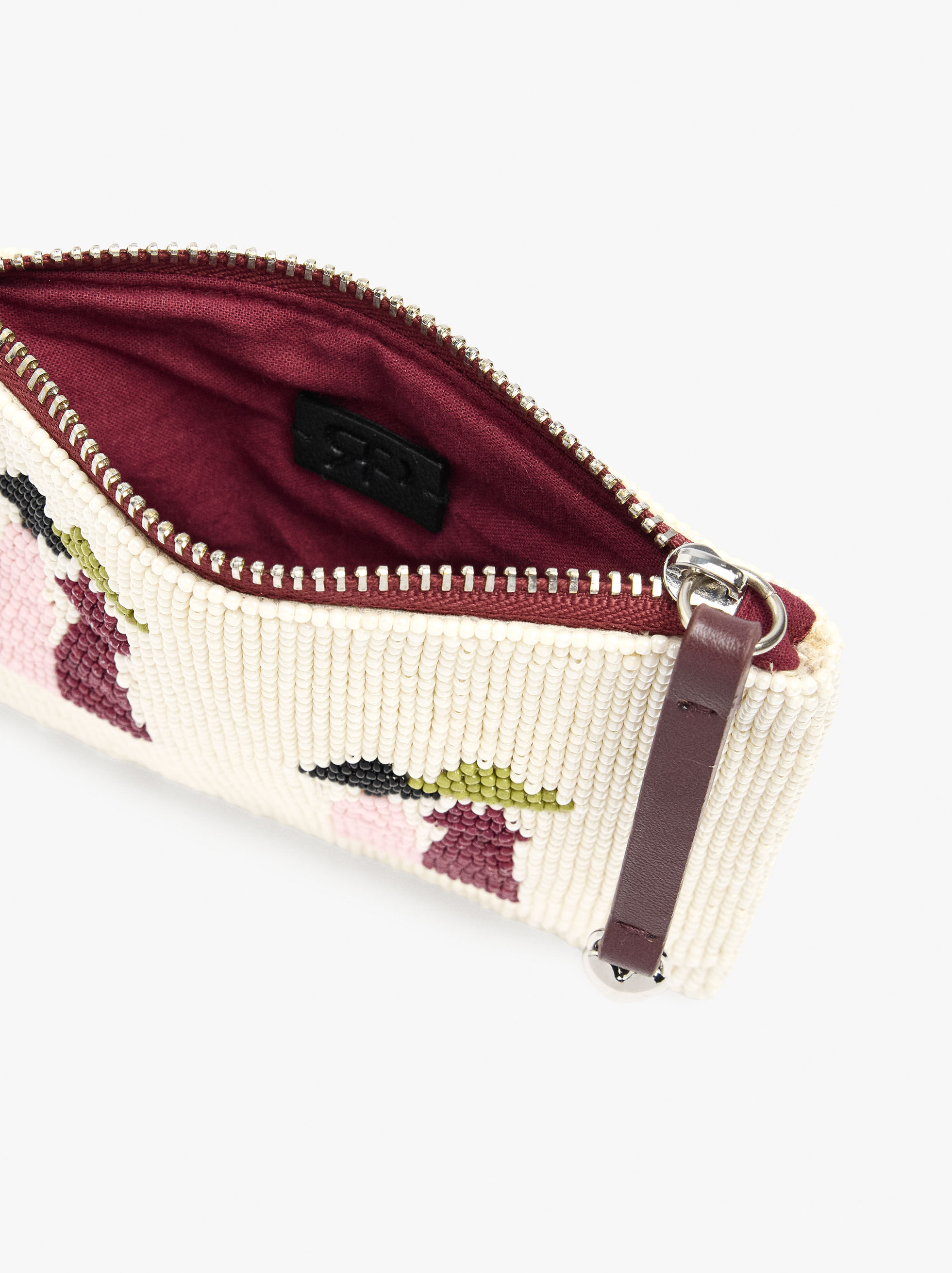 Bolsa para monedas con cuentas