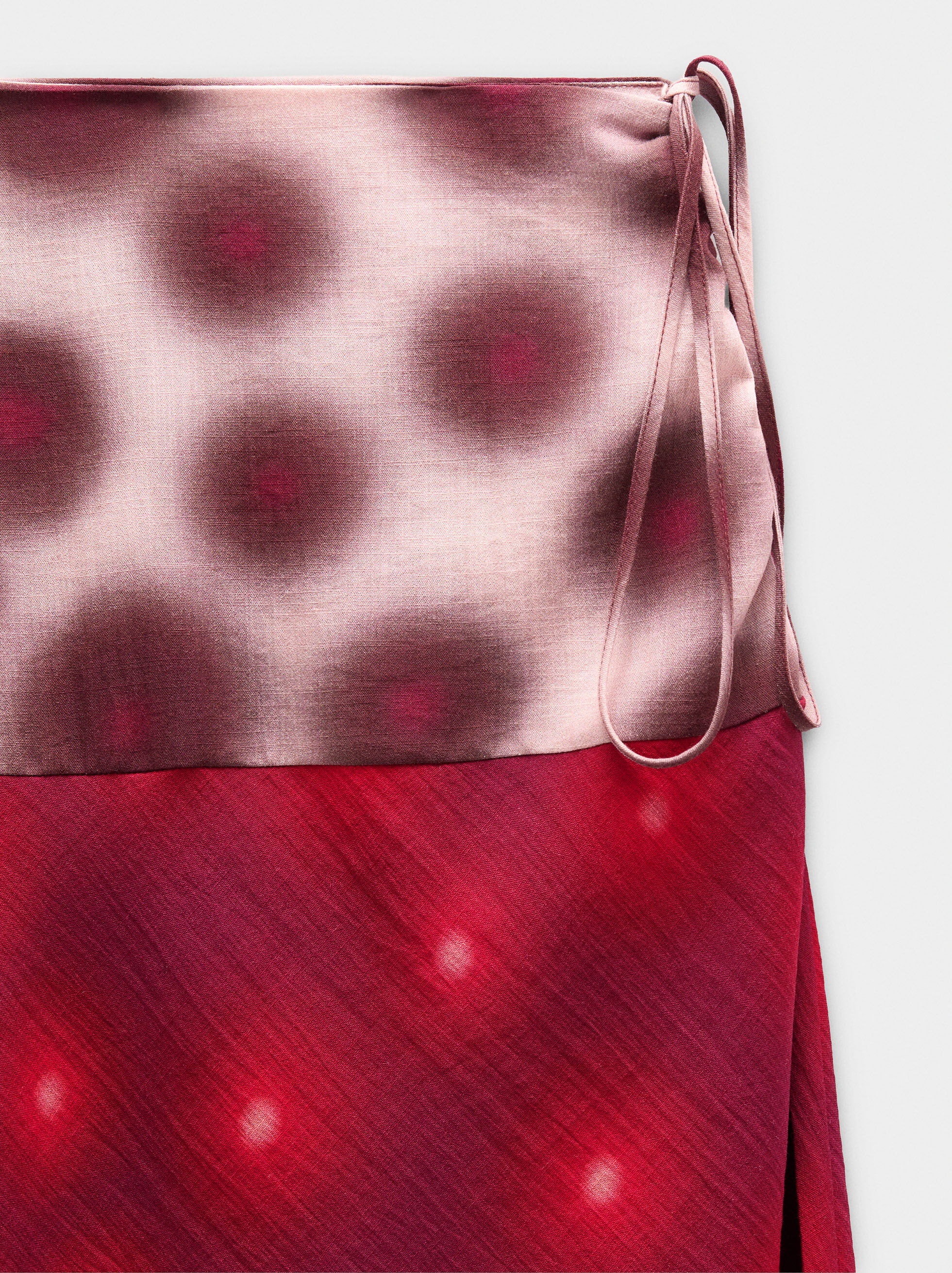 Falda asimétrica estampada