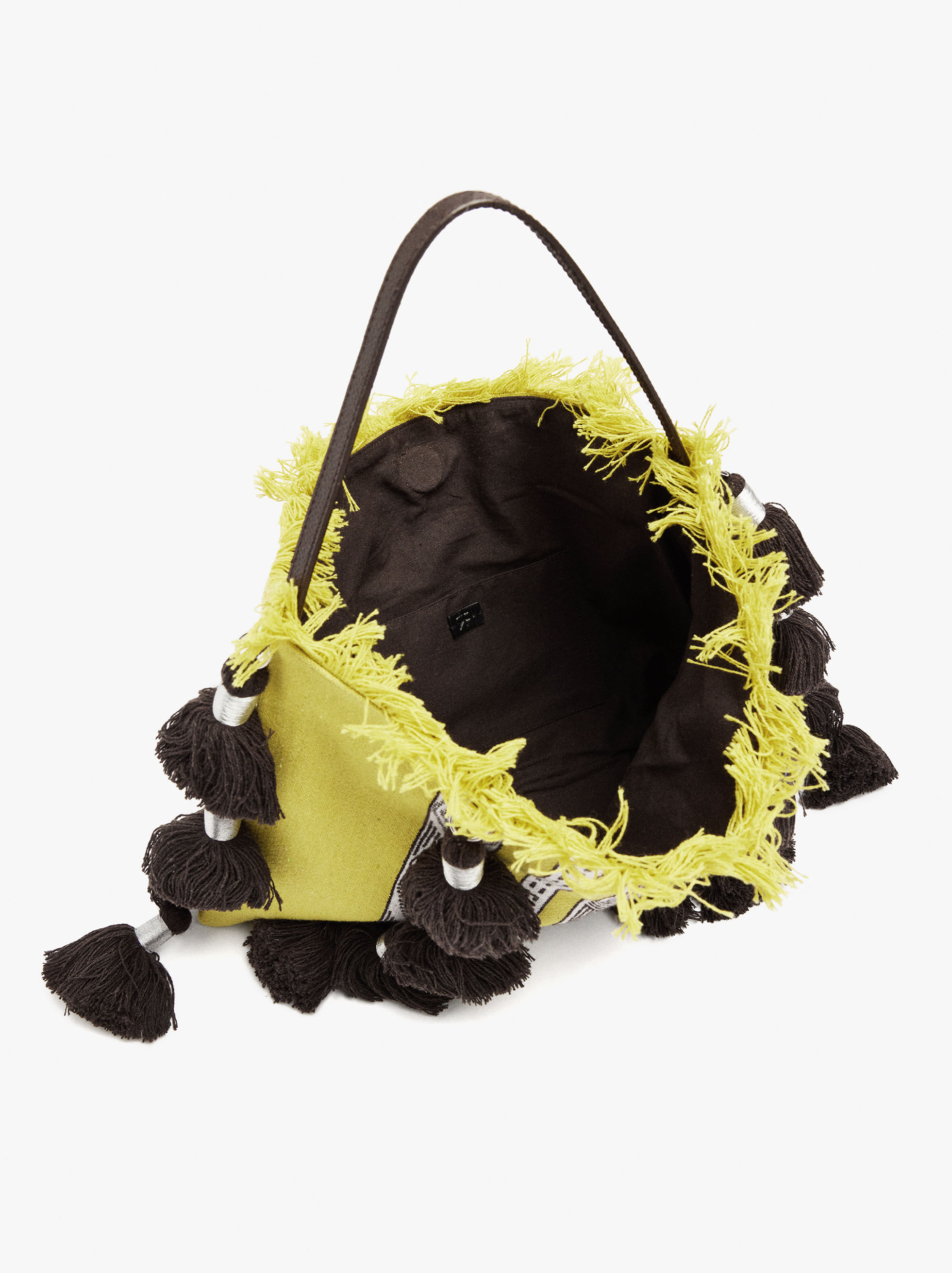 Bolso de mano de tela con borlas
