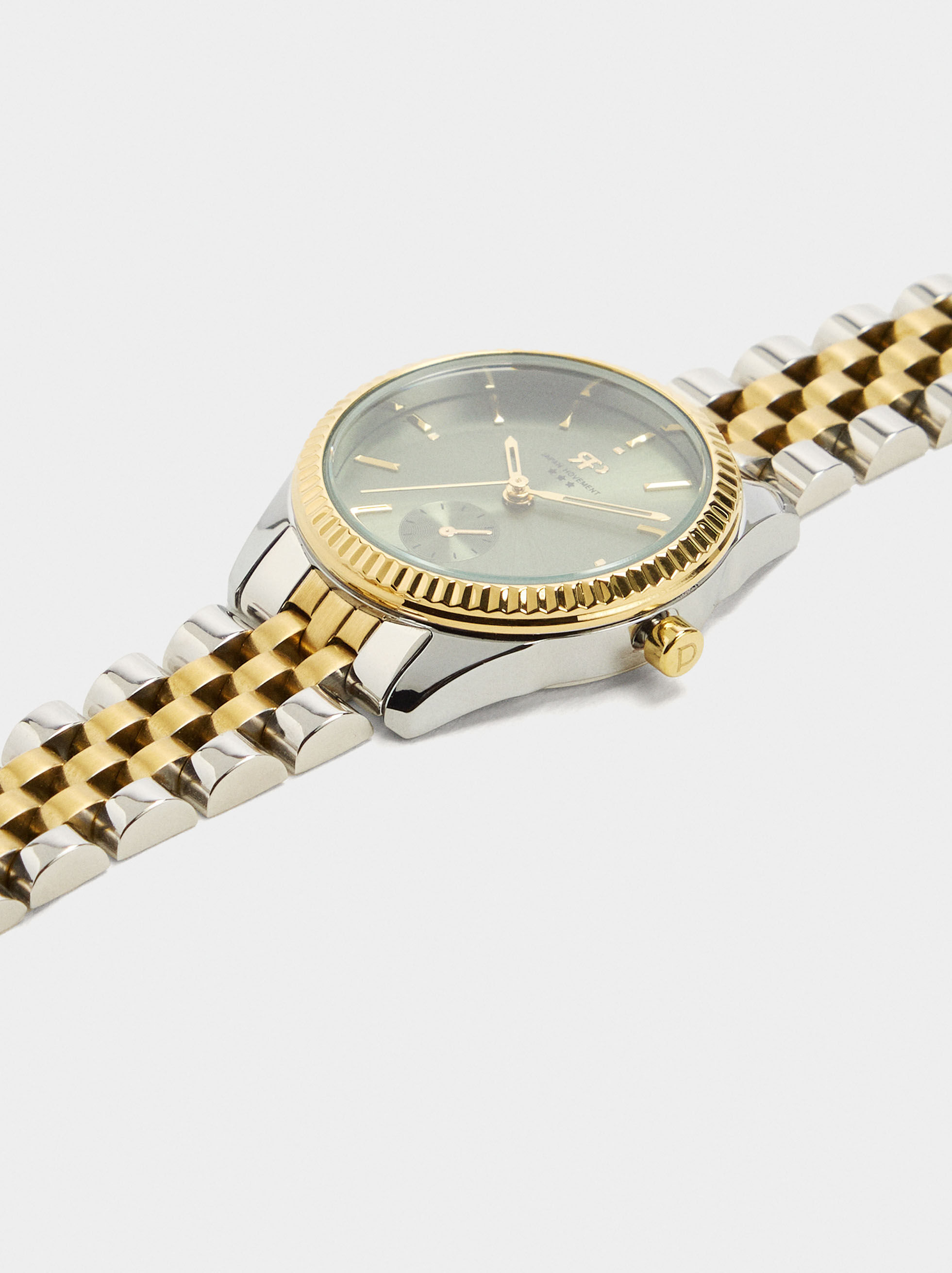 Reloj redondo con pulsera de acero inoxidable