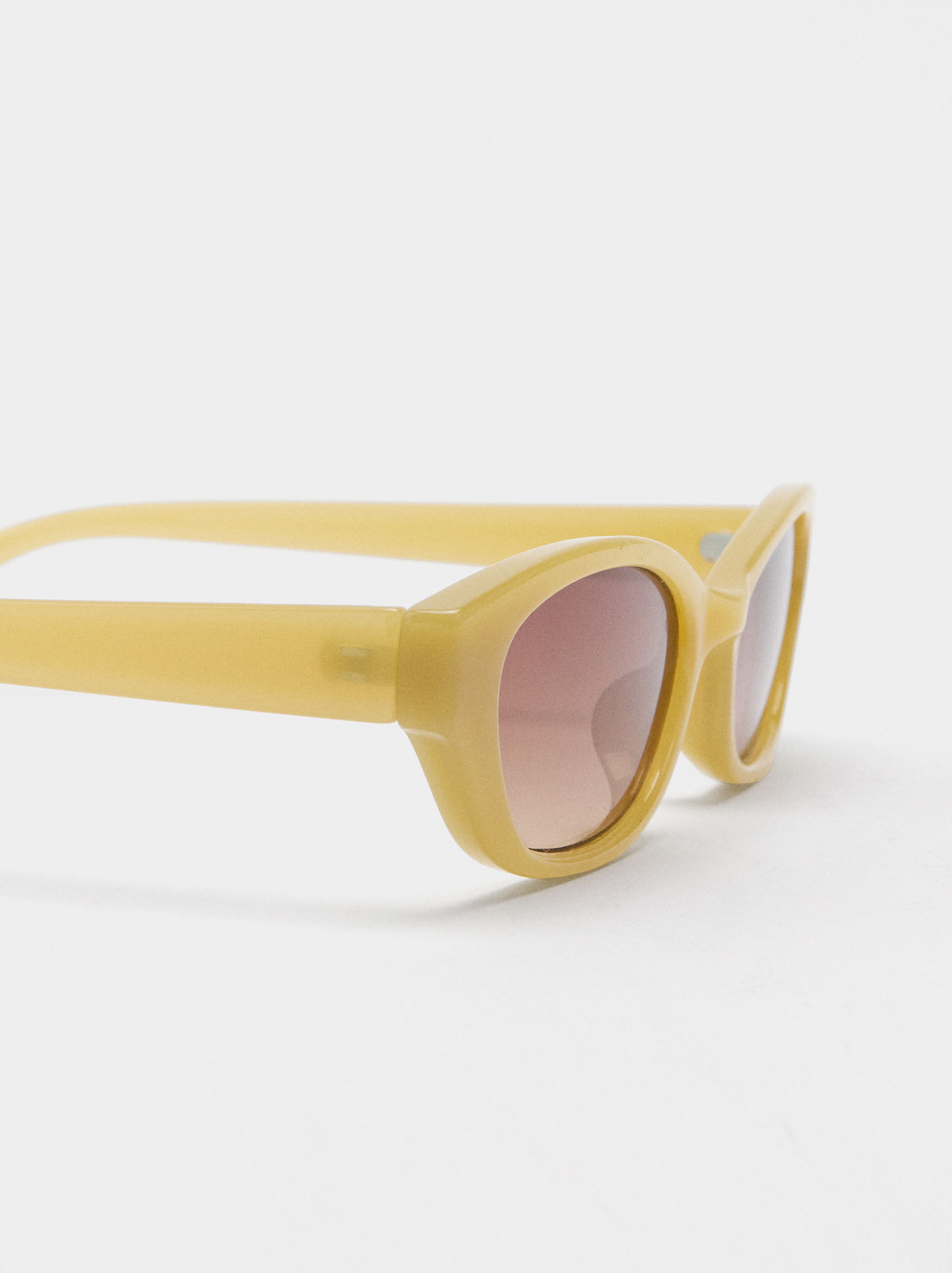 Gafas de sol largas